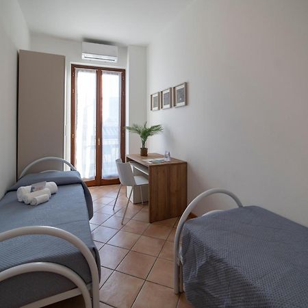 Ferienwohnung La Casa Dei Carta-New & Chic Lovere Exterior foto