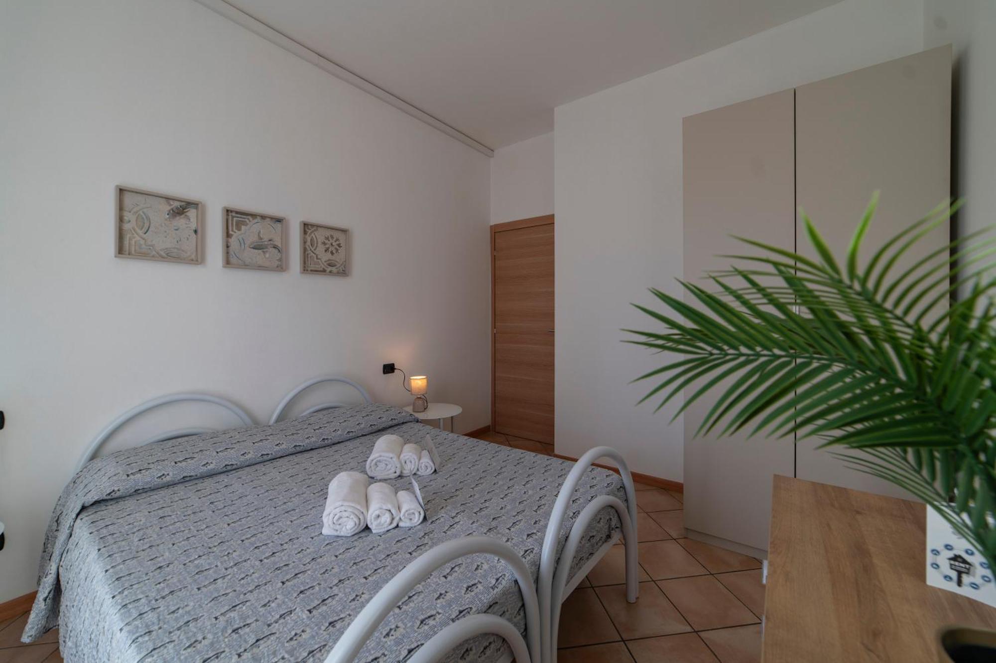 Ferienwohnung La Casa Dei Carta-New & Chic Lovere Exterior foto